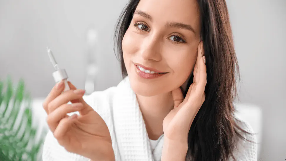 Ayurveda Sırları: Cildinizi Dönüştürecek ve Saç Uzamasını Hızlandıracak 10 Bitki