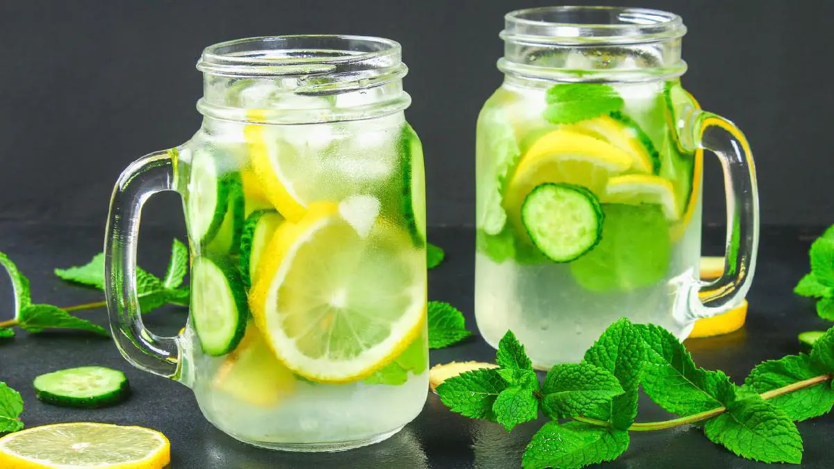 Lemon & Mint Detox Water